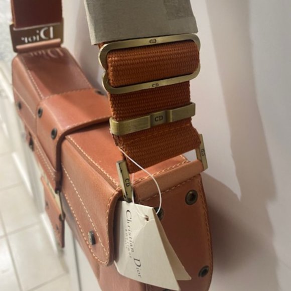 Dior Columbus Shoulder Bag - Picture 3 of 11